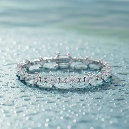 AURÉNE® Moissanite Thorn Bracelet